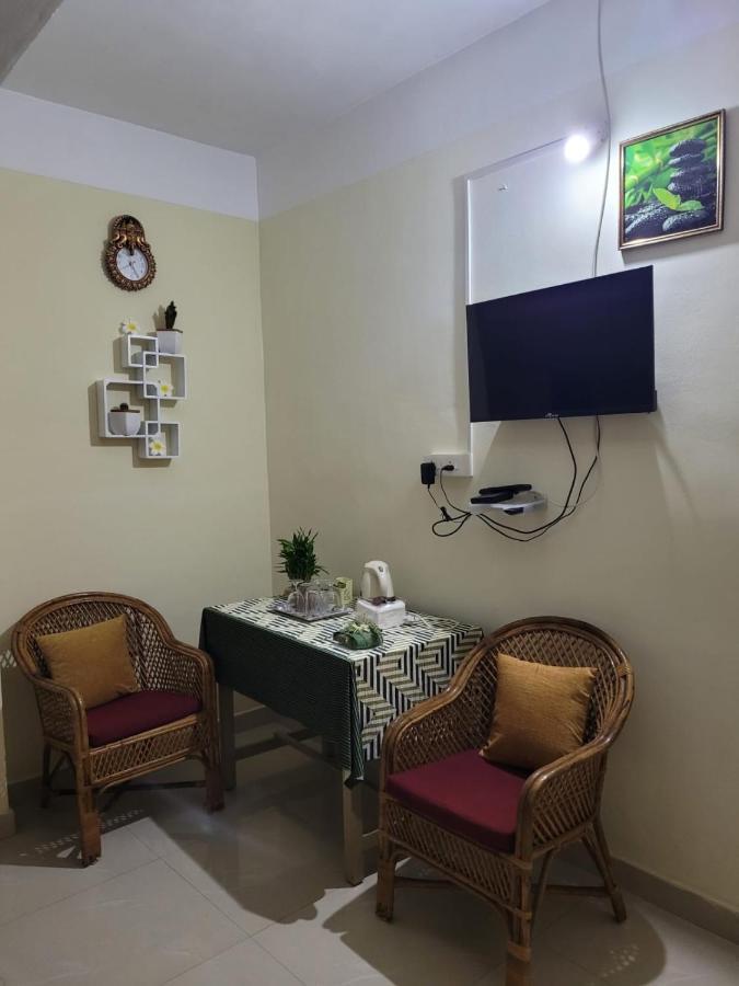 Sandy Beach Hotel Thiruvananthapuram Екстериор снимка